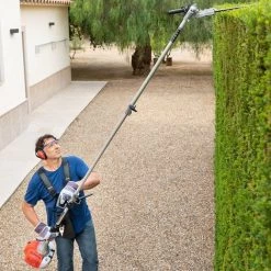 Outil Multifonction 65cc 4,9cv Moteur à Essence 2 Temps, 6 Accessoires Différents Pour La Coupe, Guidon à Double Poignée, Harnais De Sécurité - Greencut GM650X-6 -Outil de jardin motorisé Soldes 2803474 4